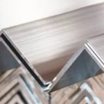 Дюралевые равнополочные уголки