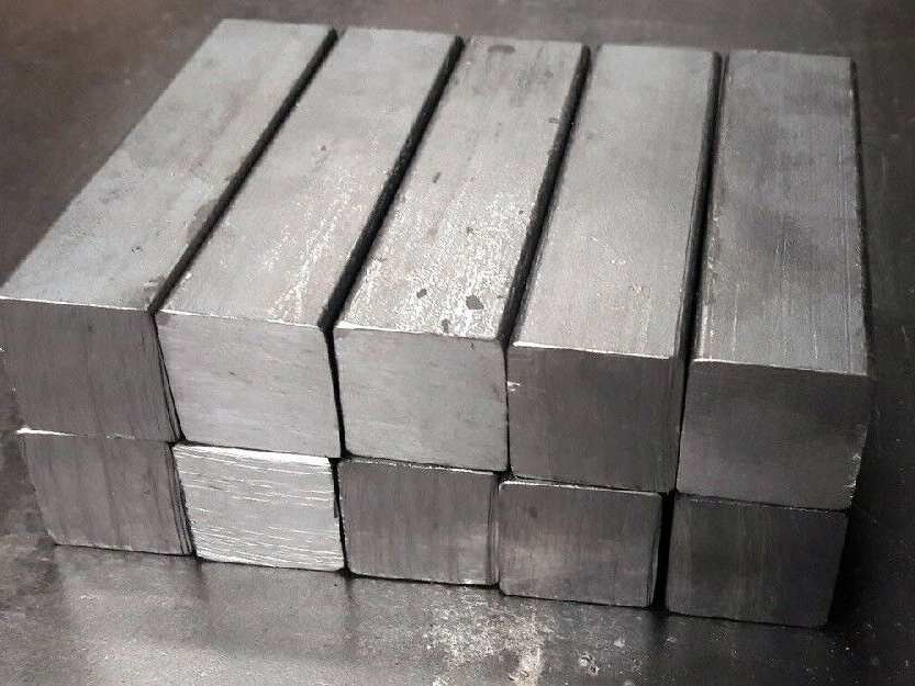 Титановый квадрат 28 мм 28 мм ОТ4-0-1 ГОСТ 26492-85